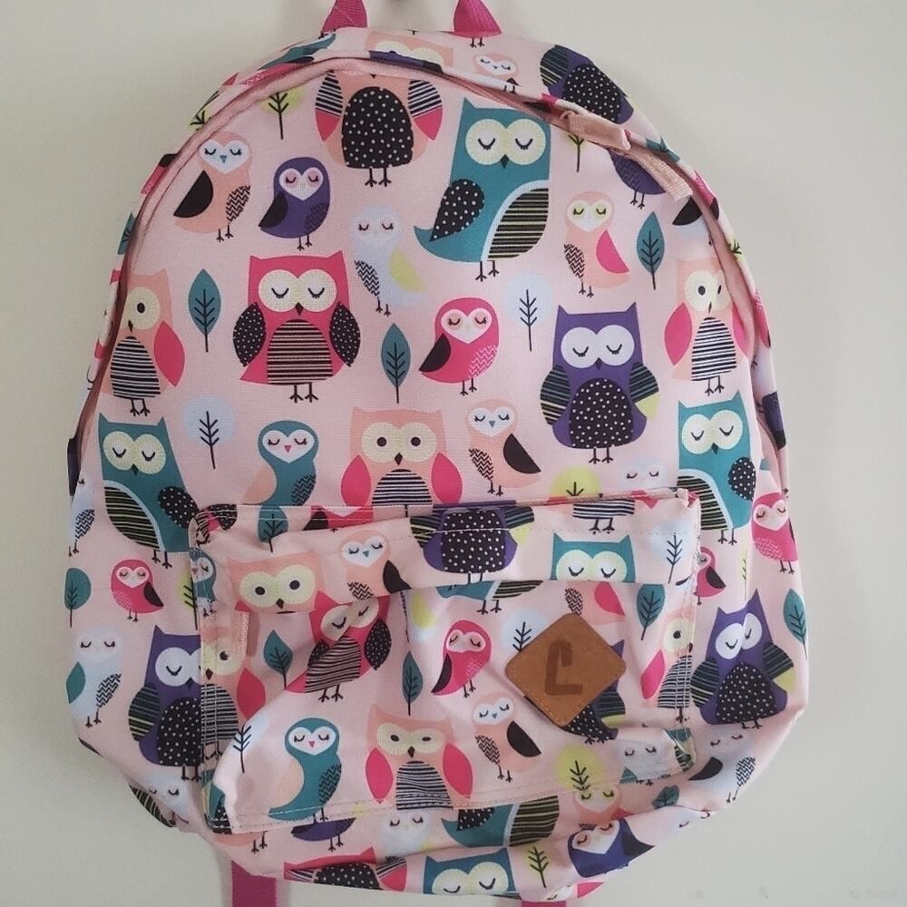 New STAPLES Kids Backpack, Medium, Owls Design w/ Padded compartment for Tech